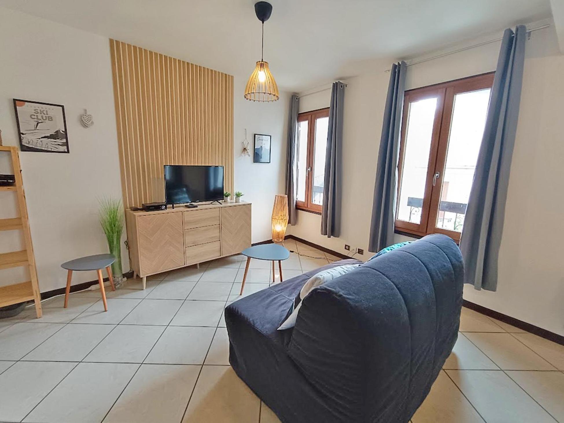 Le Louchonnais, T2, Wifi, 4 Personnes Apartment Bagnères-de-Luchon Екстериор снимка