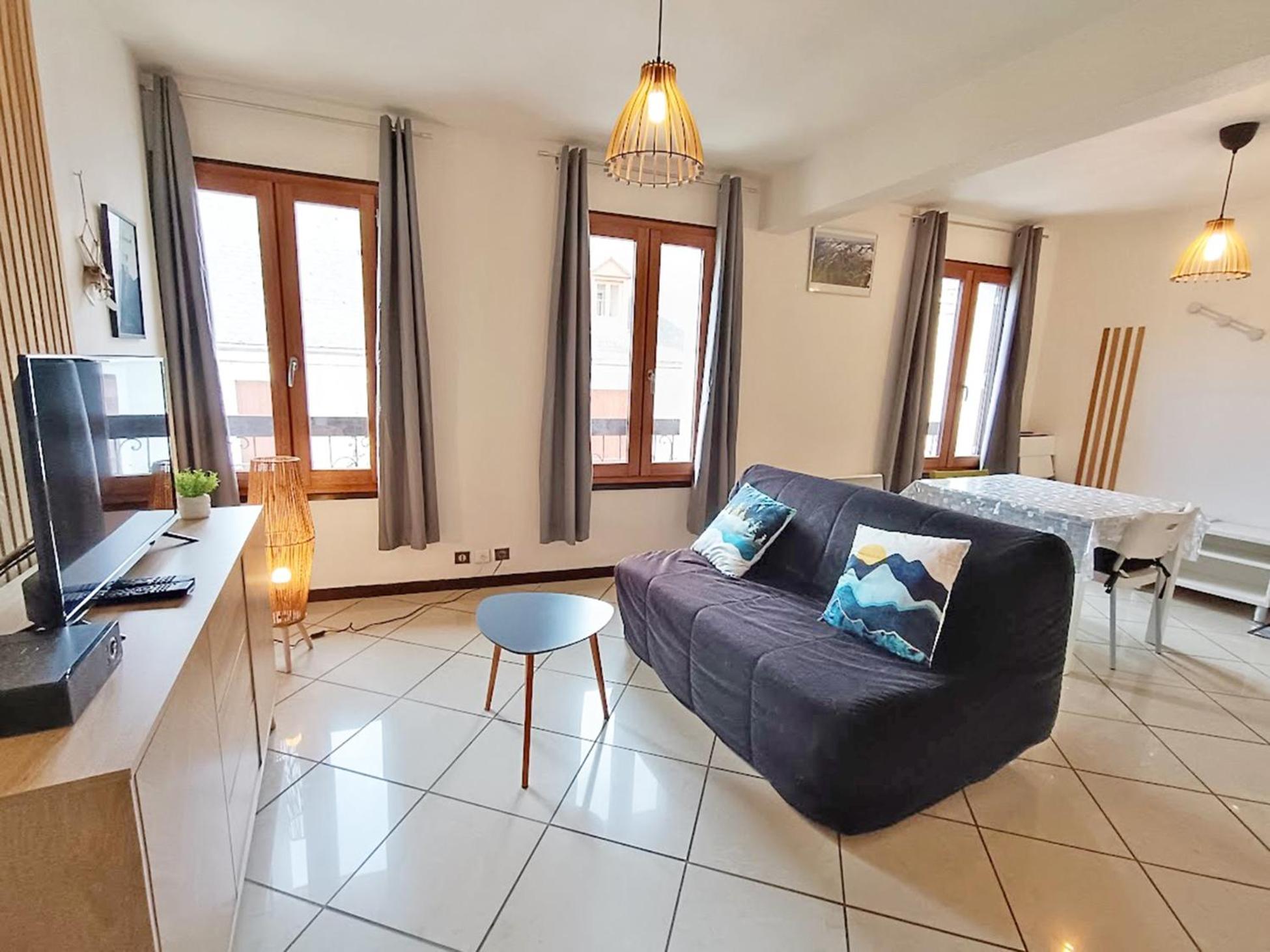 Le Louchonnais, T2, Wifi, 4 Personnes Apartment Bagnères-de-Luchon Екстериор снимка